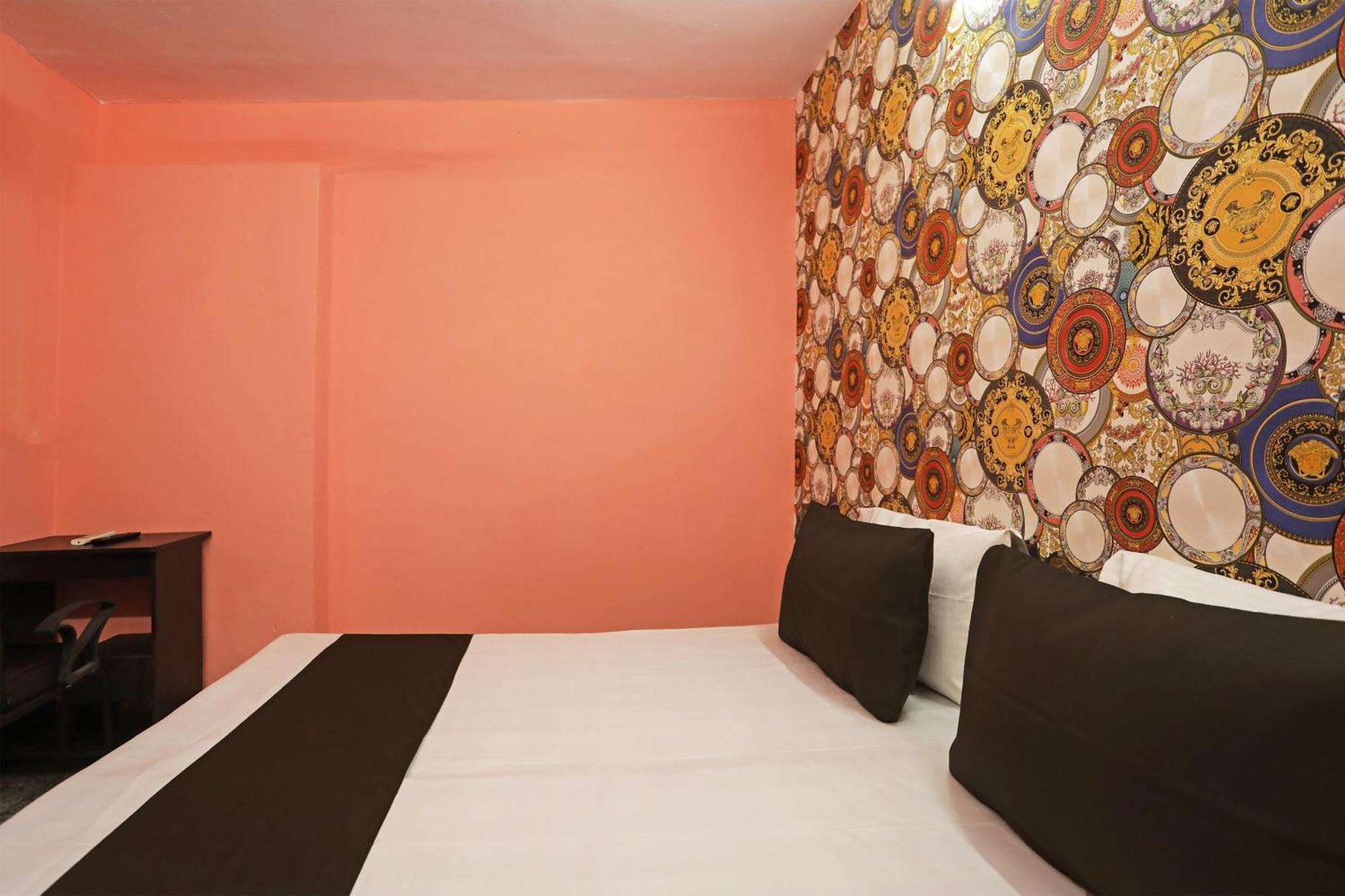 Oyo Kashish Palace Hotel New Delhi